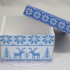 Коробочка с крышкой бубоном Коробочка с крышкой бубоном