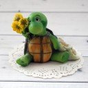 Черепаха с цветами