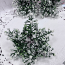 Гілочка новорічна в блискітках